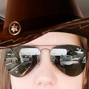 Meet your Posher, Serenity